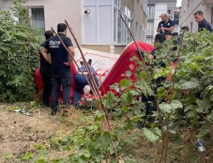 Vatandaş Yine Çatıya Çıktı :İtfaiye Çadırı Hayat Kurtardı