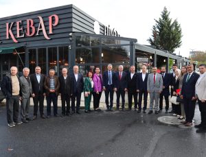 Akın Yılmaz’dan Anlamlı Vefa: Muhtarlar Günü’nde Gelenek Bozulmadı