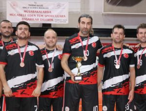 Tekirdağ İtfaiyesi Voleybolda Marmara Finalleri’ne Yükseldi