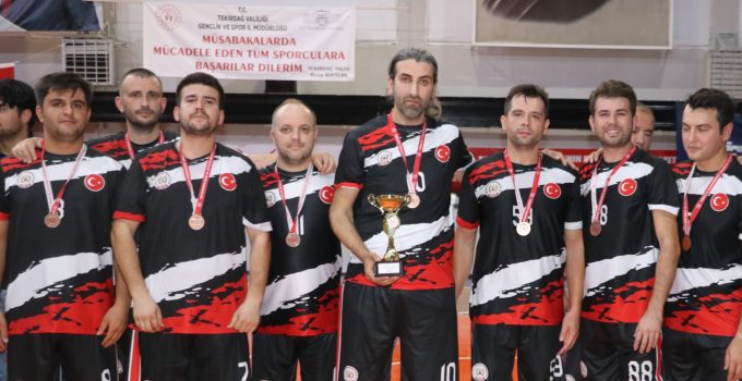 Tekirdağ İtfaiyesi Voleybolda Marmara Finalleri’ne Yükseldi
