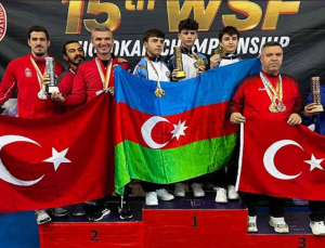 ÇERKEZKÖYLÜ KARATECİLER DÜNYA ŞAMPİYONASINDA FIRTINA GİBİ ESTİ