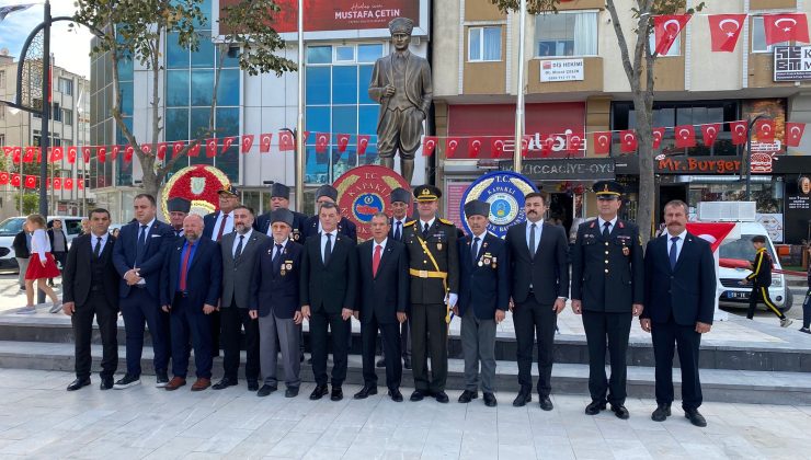Kapaklı’da Atatürk Saygı ve Özlemle Anıldı