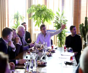 TESKİ GENEL MÜDÜRÜ ŞİŞMANLAR’DAN BAŞKAN AKAY’A ZİYARET