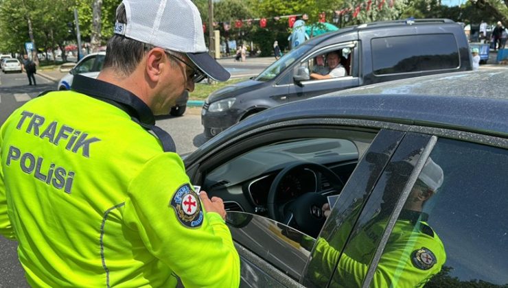 Çerkezköy’de Trafik Ekiplerinden Yaya Geçidi Denetimi