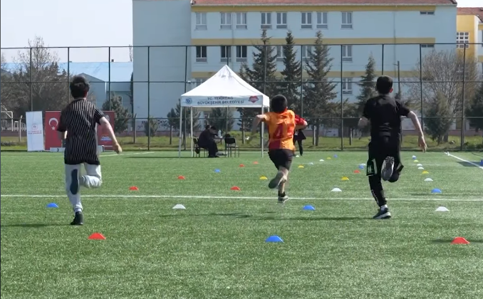 Tekirdağ’da miniklerin hız yarışı sürüyor