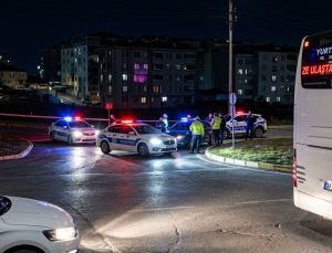 Çerkezköy’de Gece Yarısı Kovalamaca: Kaçan Araç İtfaiye Kavşağı’nda Yakalandı