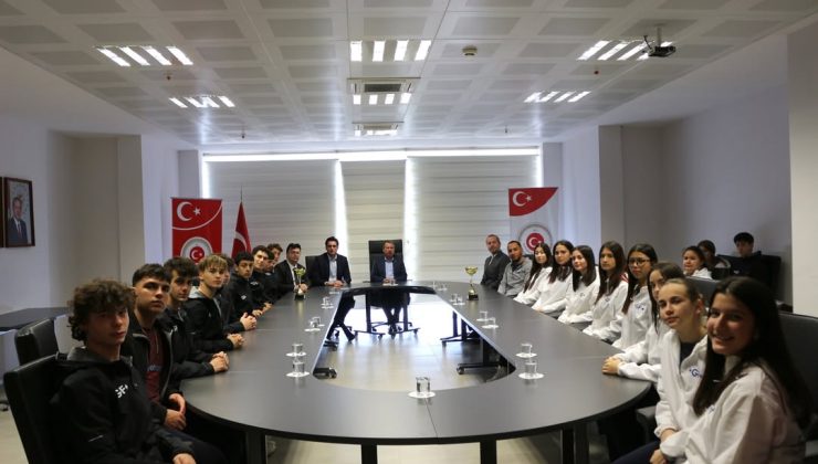 İl Şampiyonu Atletlerden Kaymakam Gürdal’a Ziyaret