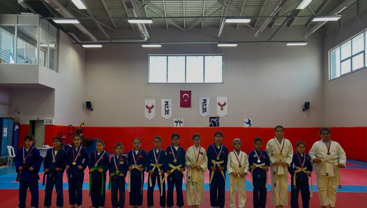Çerkezköy Belediye Spor Judo Takımı Tekirdağ’da Şampiyonluk Sevinci Yaşadı
