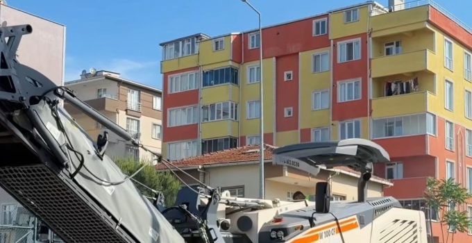 Çerkezköy Şimşir Sokak’ta Sıcak Asfalt Hazırlıkları Tüm Hızıyla Sürüyor