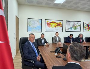 ÇERKEZKÖY KENT KONSEYİ VE KENT KONSEYLERİ BİRLİĞİNDEN ÇERKEZKÖY KAYMAKAMLIĞI VE ÇERKEZKÖY BELEDİYESİNE ZİYARET
