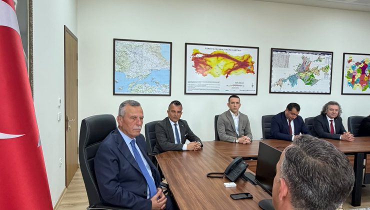 ÇERKEZKÖY KENT KONSEYİ VE KENT KONSEYLERİ BİRLİĞİNDEN ÇERKEZKÖY KAYMAKAMLIĞI VE ÇERKEZKÖY BELEDİYESİNE ZİYARET