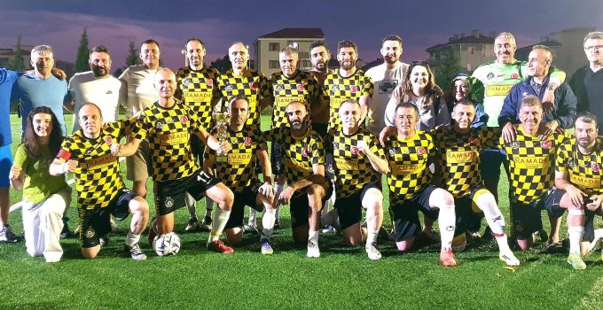 TEKİRDAĞ DOST SPOR TARİH YAZDI: ÜST ÜSTE 3. KEZ TRAKYA ŞAMPİYONU