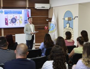 BAŞKAN ÇETİN, BELEDİYEDE STAJ YAPAN GENÇLERLE BULUŞTU