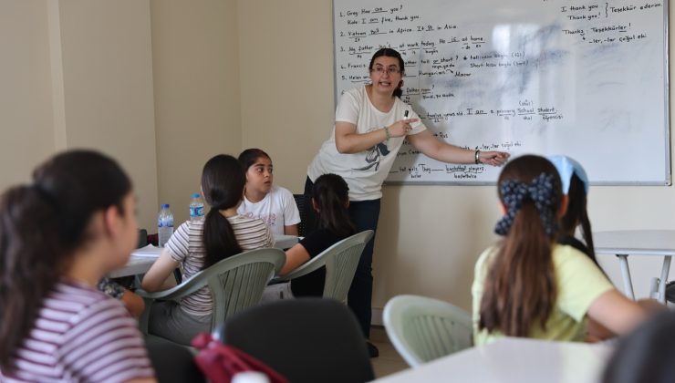 Kapaklı Belediyesi’nin İngilizce Kursları Devam Ediyor